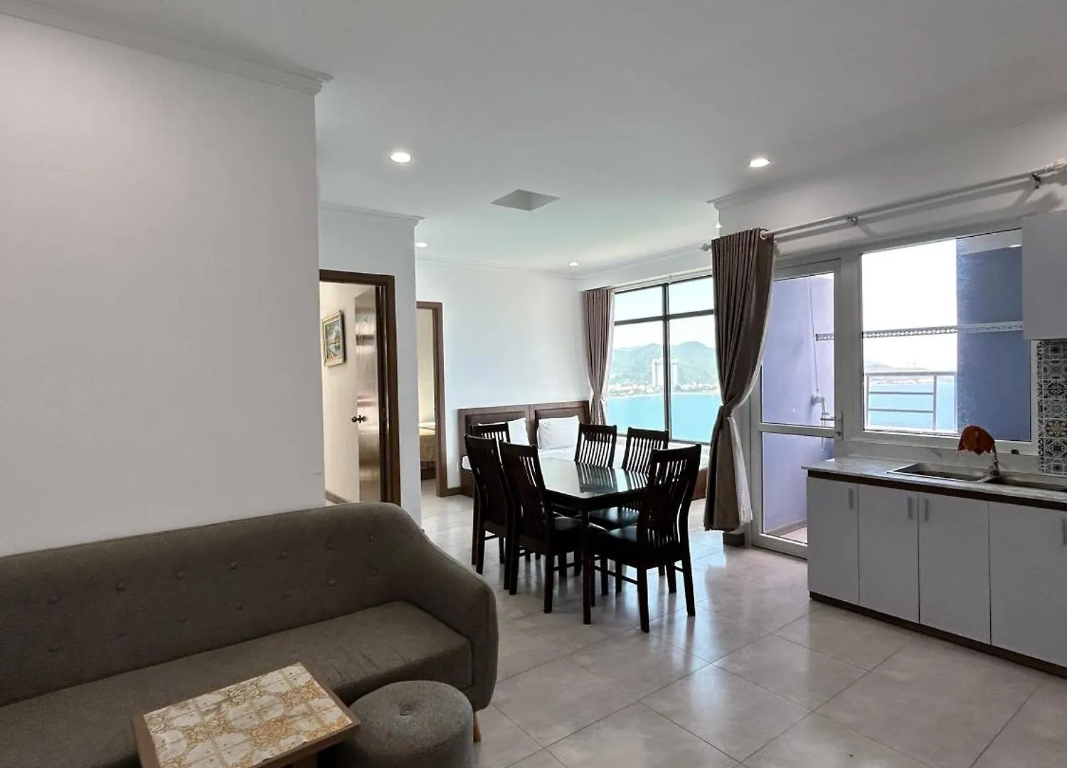 Vinbath Seaview Apartments Nha Trang